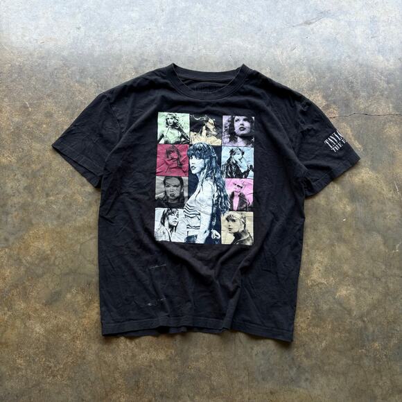 Taylor Swift The Eras Tour Black‎ T-Shirt - Picture 1 of 5
